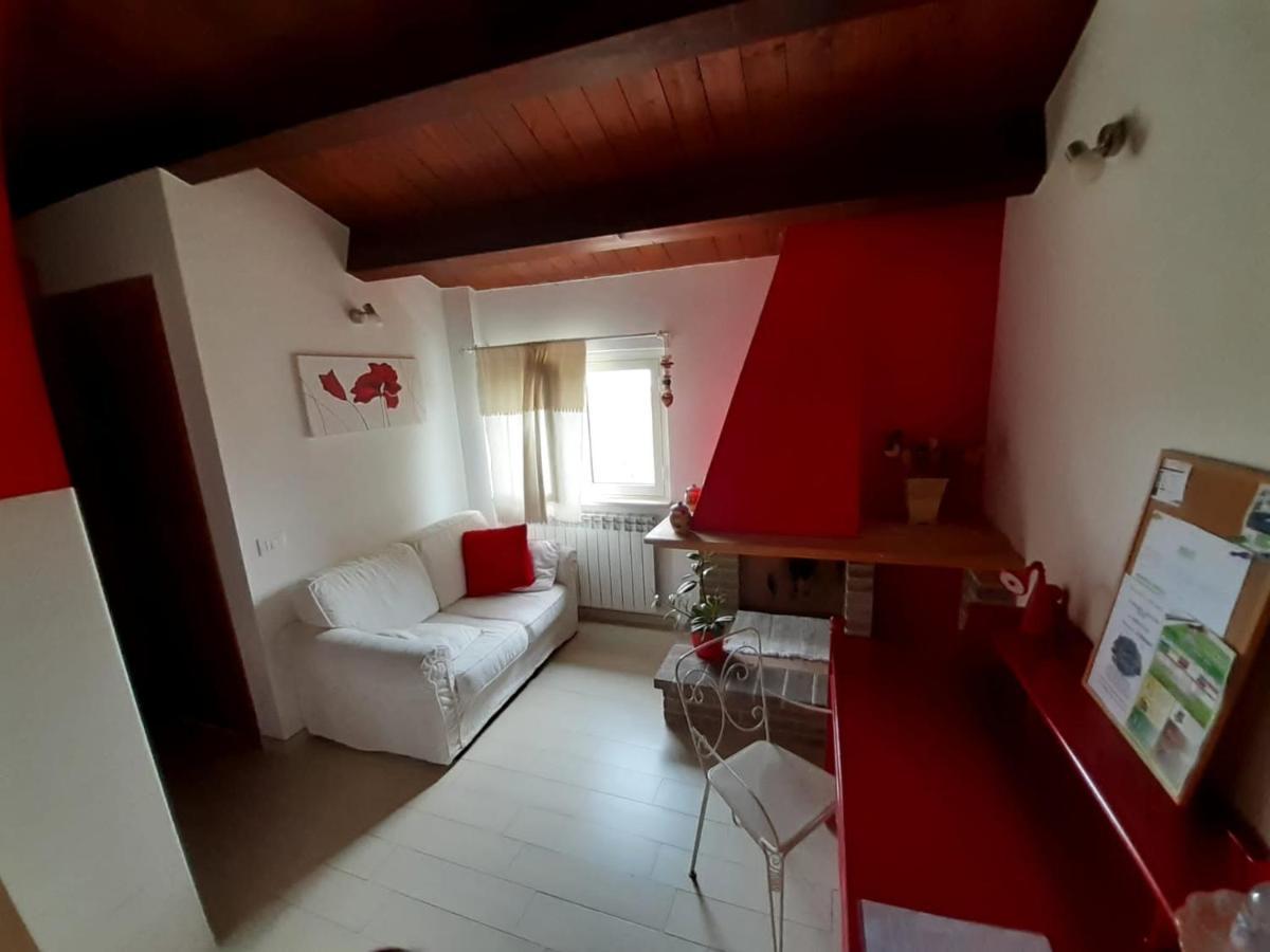 Casale Angela Appartement Torrevecchia Teatina Buitenkant foto